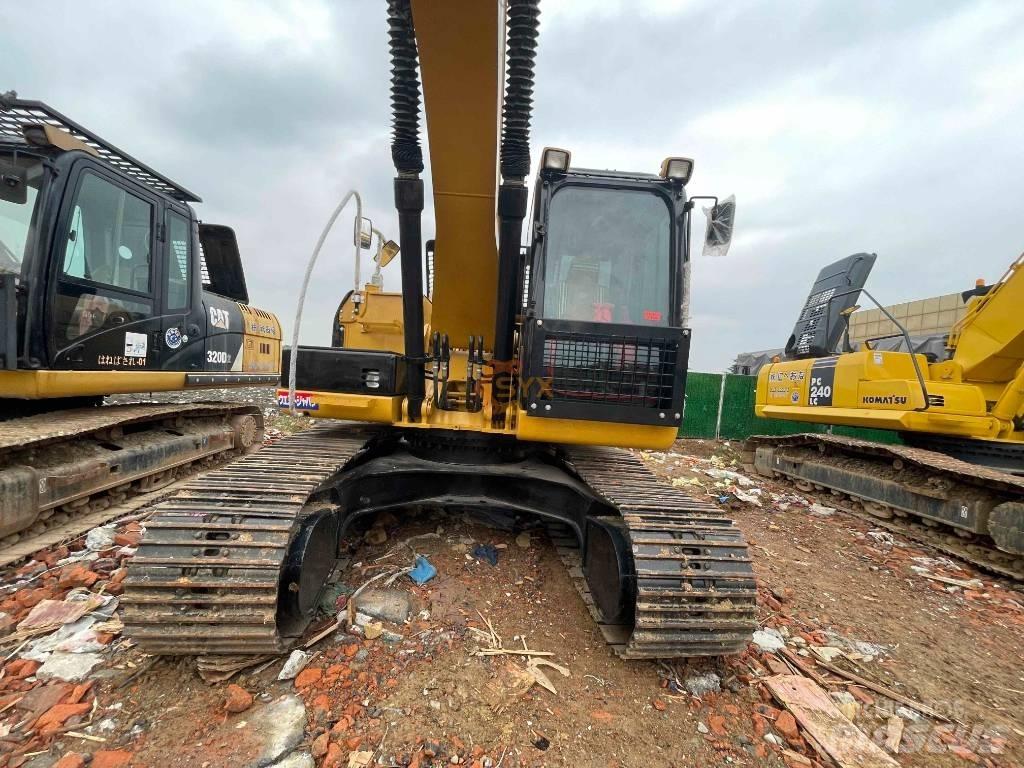 CAT 320 DL Pásová rýpadla