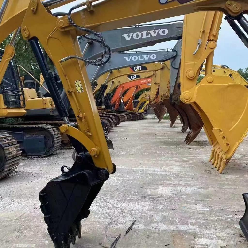 CAT 303.5 Pásová rýpadla
