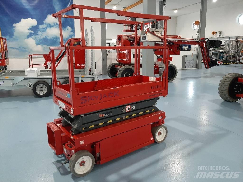 SkyJack SJIII 3215 Nůžková zvedací plošina