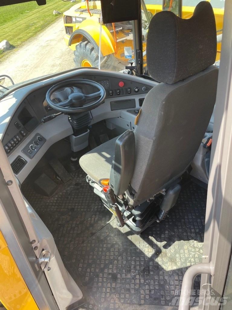 Volvo A30G Kloubové dempry