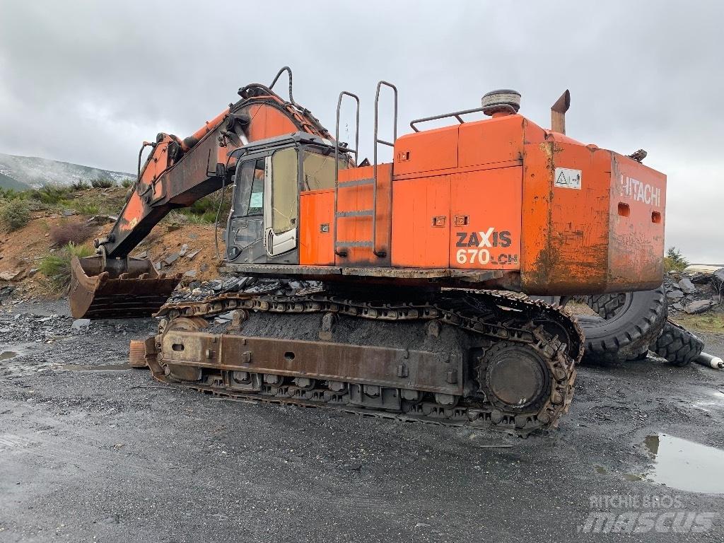 Hitachi 670 LCH-3 Pásová rýpadla