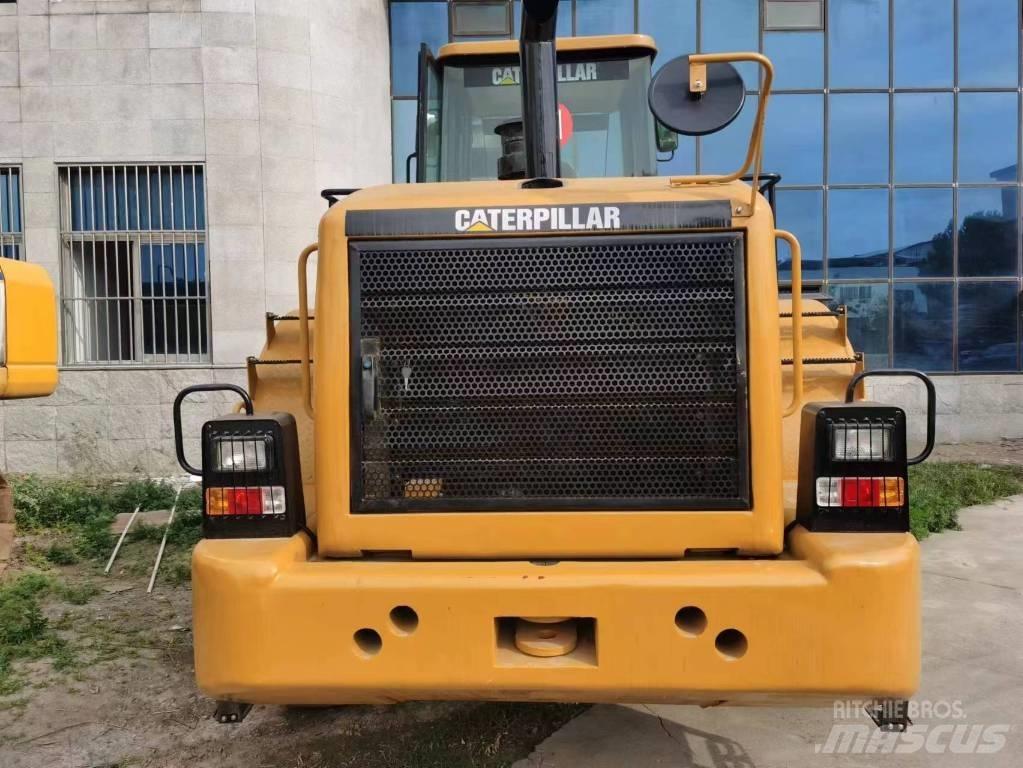 CAT 966h Kolové nakladače
