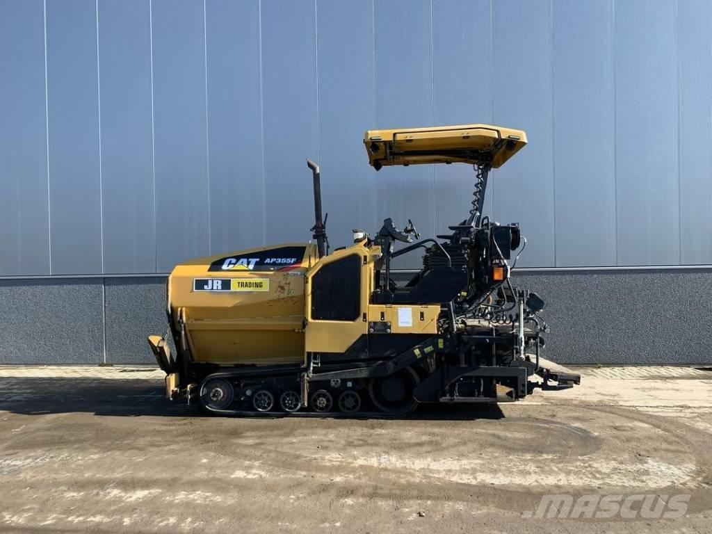 CAT AP355F Finišery