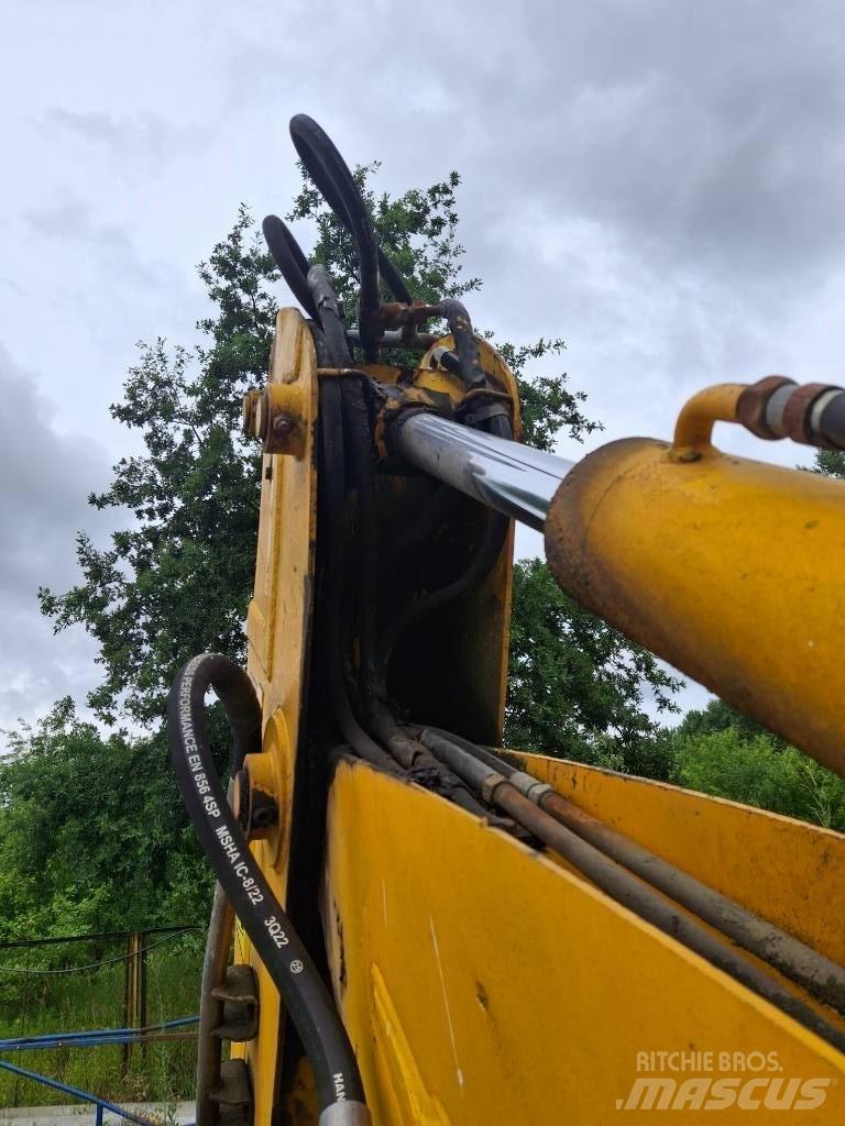 JCB 3 CX Super Rýpadlo-nakladače