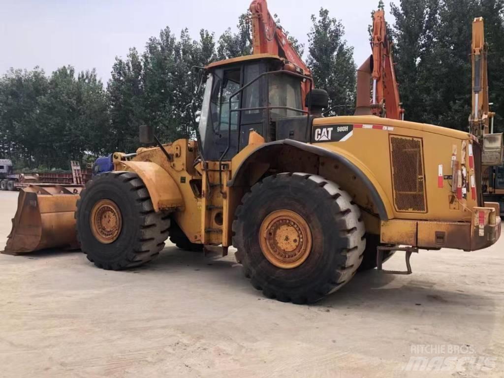 CAT 980 H Kolové nakladače
