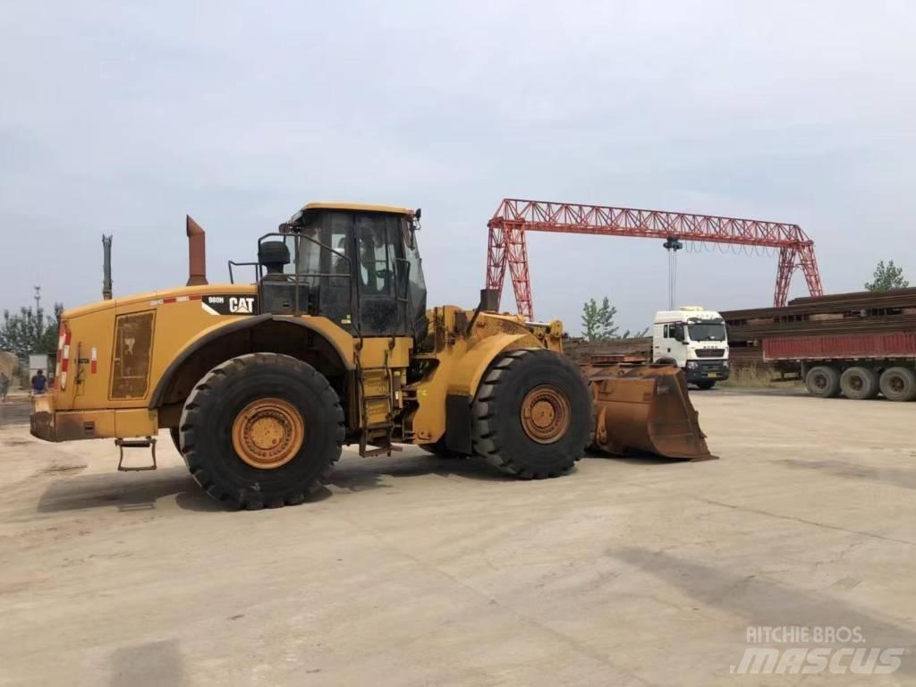 CAT 980 H Kolové nakladače