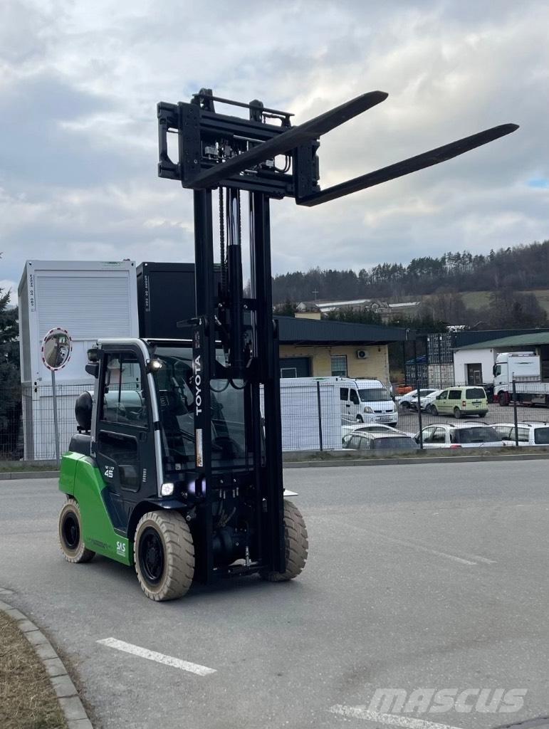 Toyota FVA450 LPG vozíky