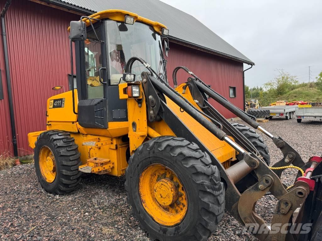 JCB 411 HT Kolové nakladače