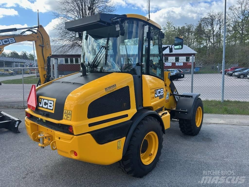 JCB 407 Kolové nakladače