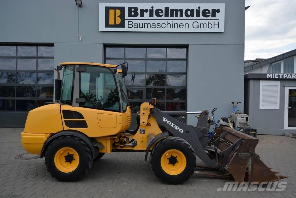 Volvo L 25 F Z Kolové nakladače