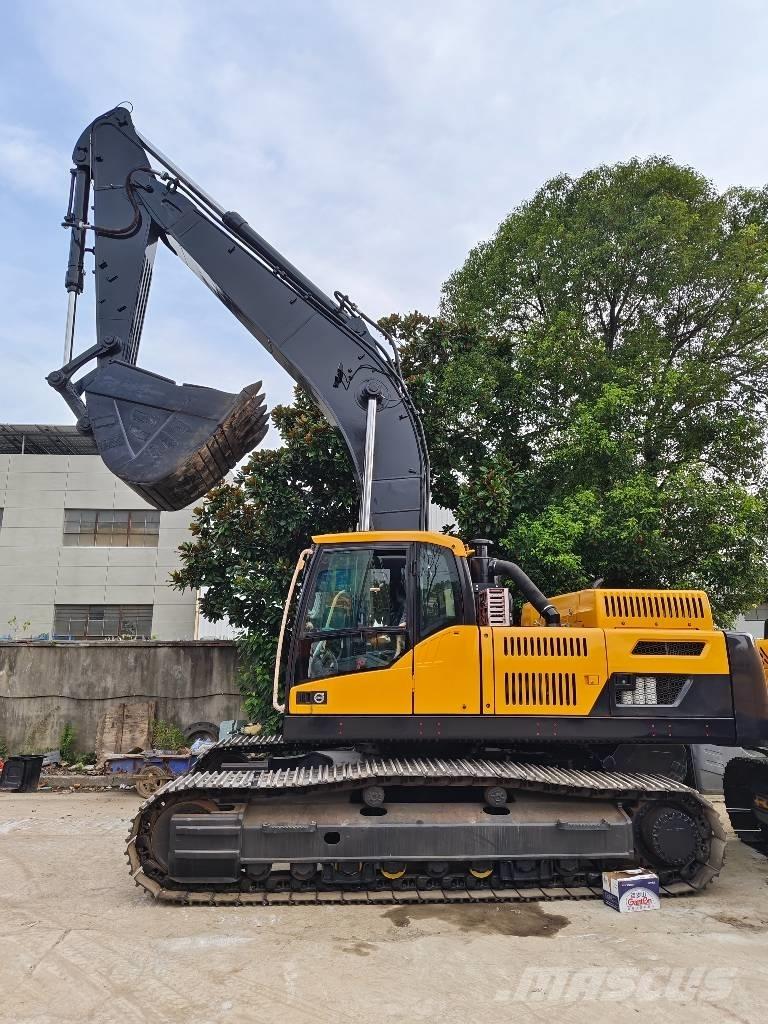 Volvo EC 380 D L Pásová rýpadla