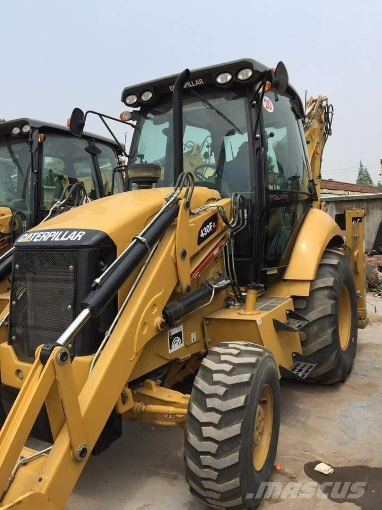 CAT 430F2 Rýpadlo-nakladače