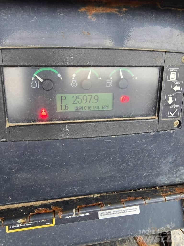 DEERE 450J LGP Pásové dozery