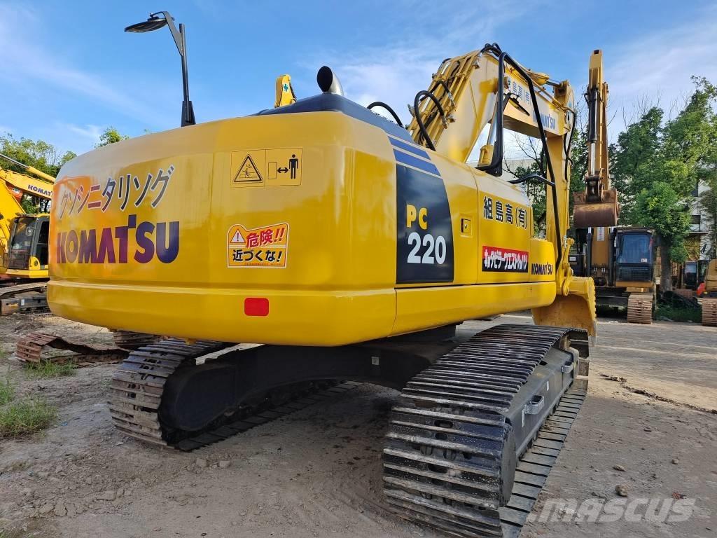 Komatsu PC 220 Pásová rýpadla