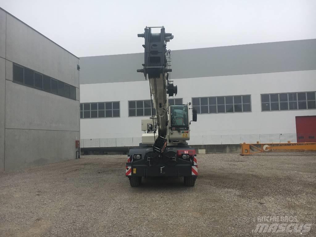 Terex TRT35 Jeřáby pro těžký terén