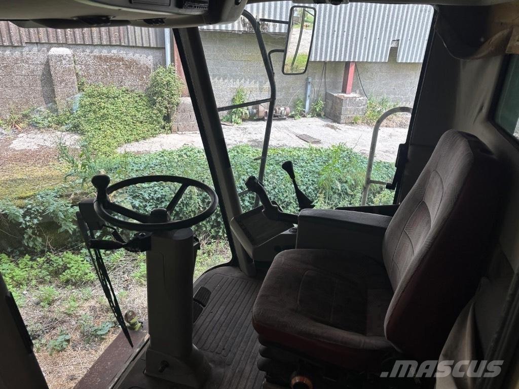 CLAAS Lexion 420 Sklízecí mlátičky