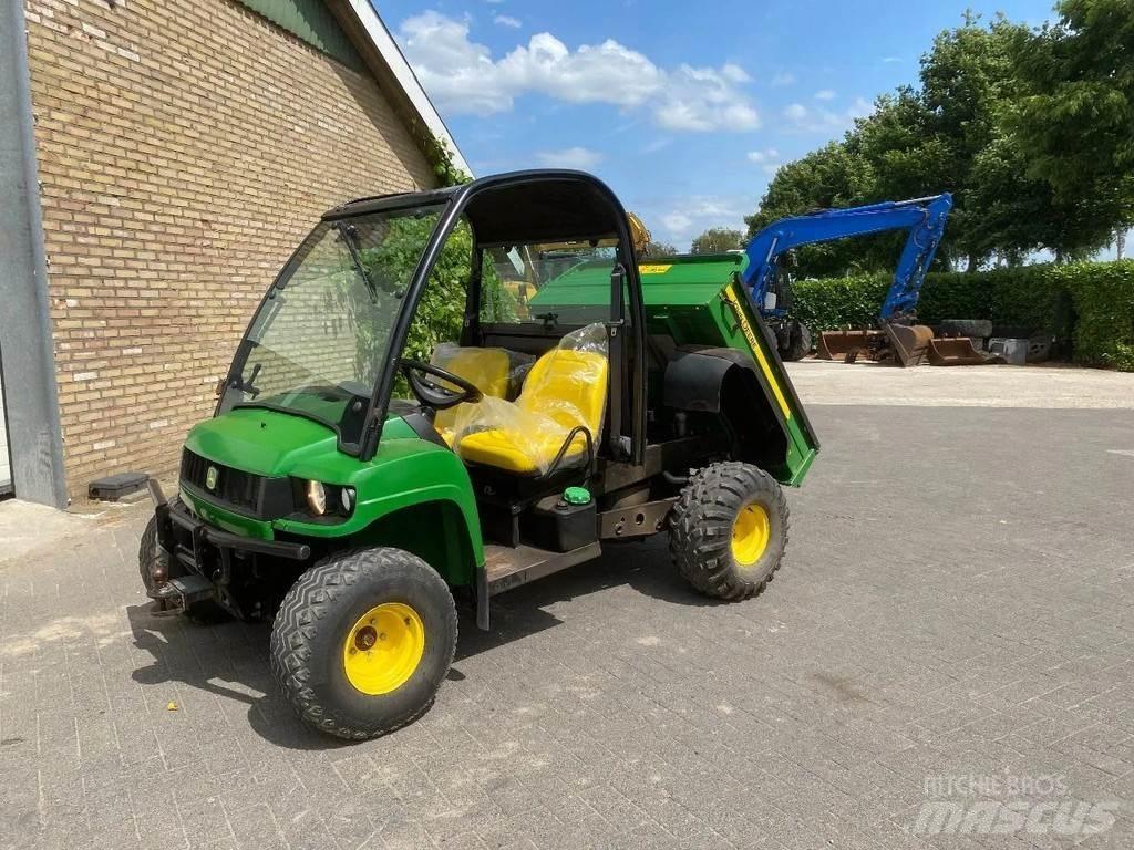 John Deere HPX 4X4 Traktory