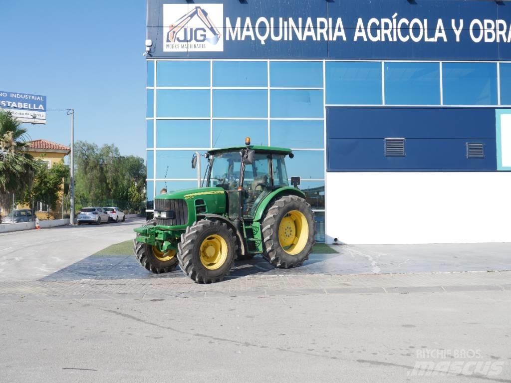 John Deere 6130 D Traktory
