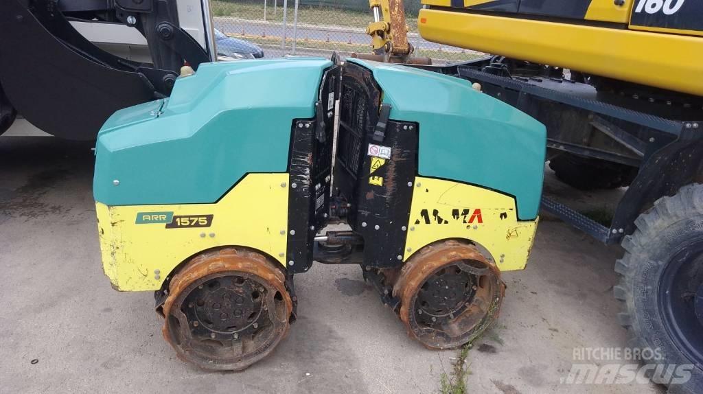 Ammann Rammax 1575 Půdní kompaktory
