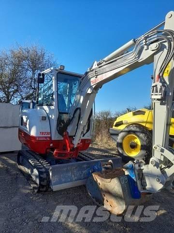 Takeuchi TB 230 Mini rýpadla < 7t