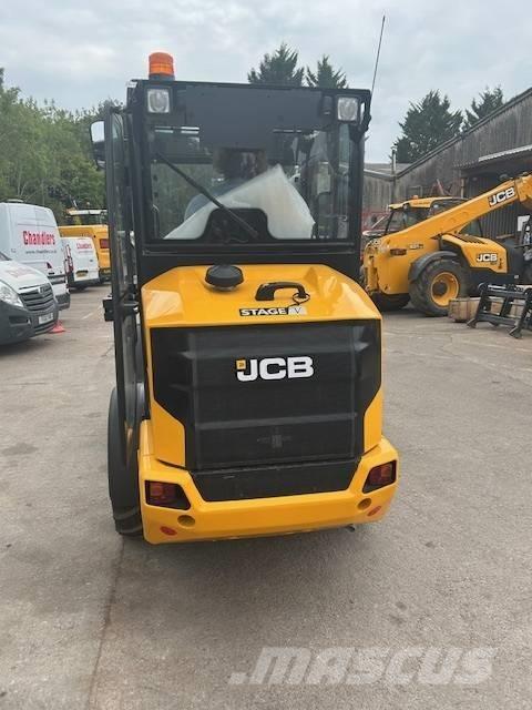 JCB 403 PLUS Teleskopické nakladače pro zemědělství