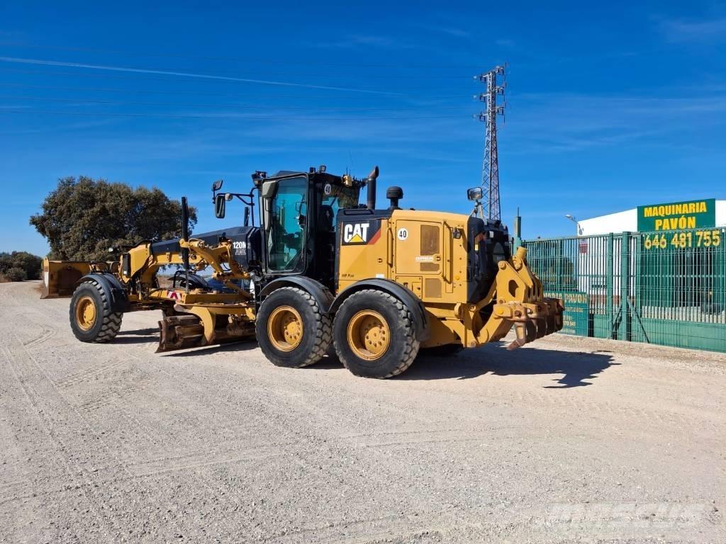 CAT 120 M 2 AWD Grejdry