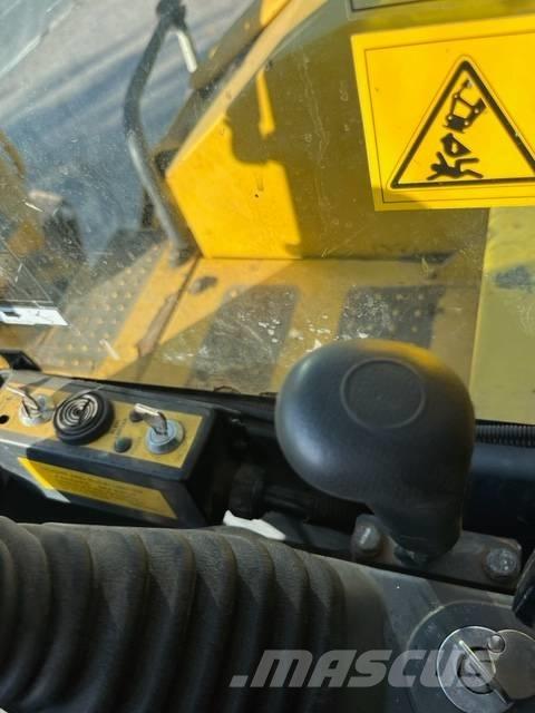 Komatsu PC 118 MR-8 Pásová rýpadla