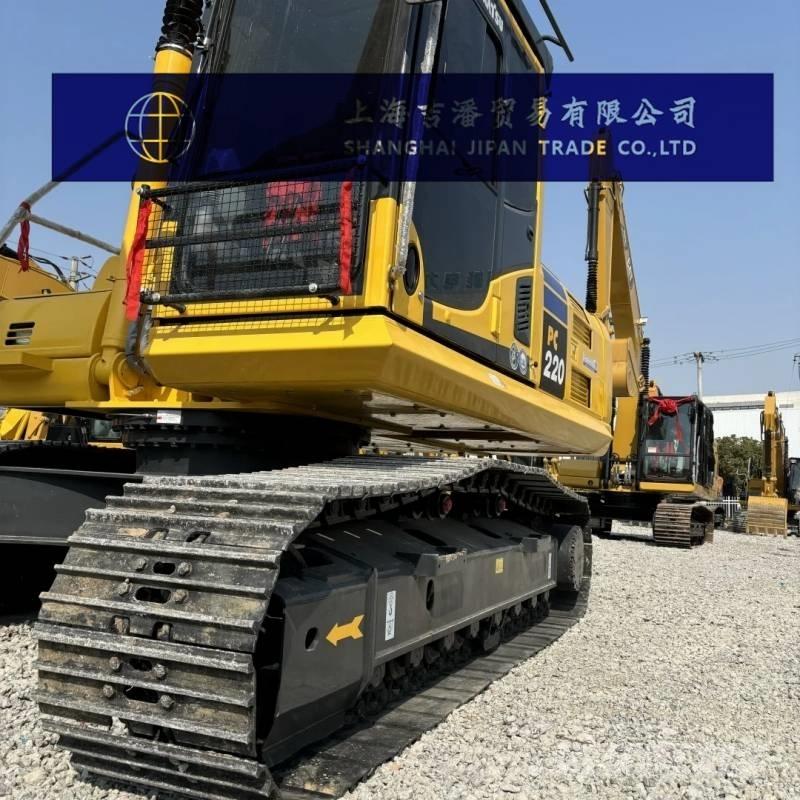 Komatsu PC 220 Pásová rýpadla