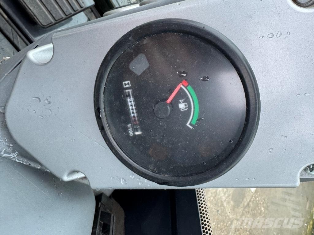 Yanmar SV15 (03707) Mini rýpadla < 7t