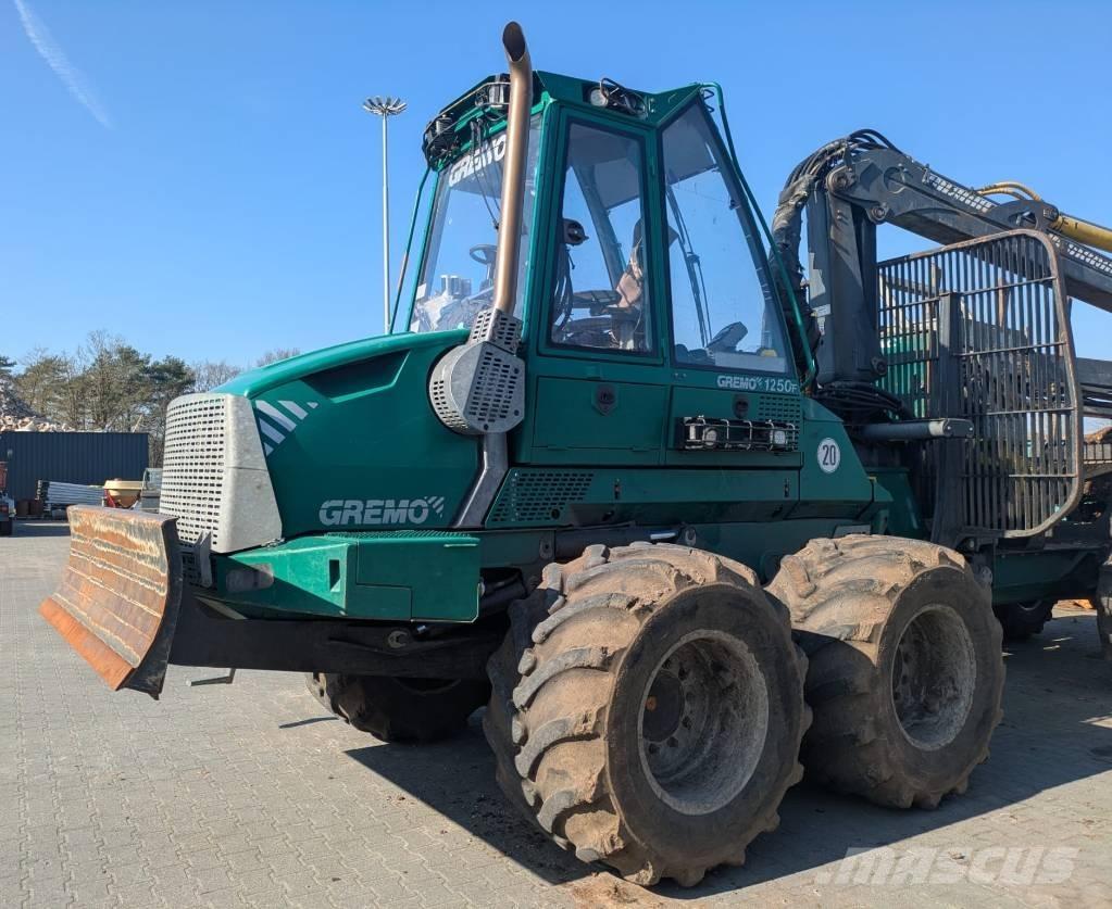 Gremo 1250 F Vyvážecí traktory