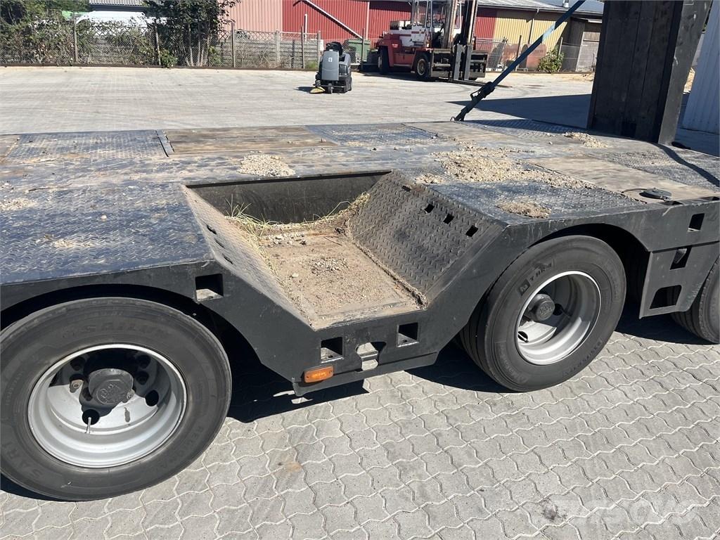 AMT 4 aksler Podvalníkové návěsy