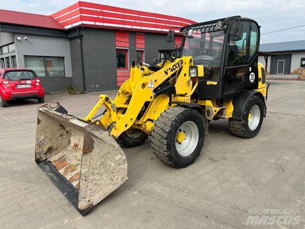 Wacker Neuson WL 37 Kolové nakladače