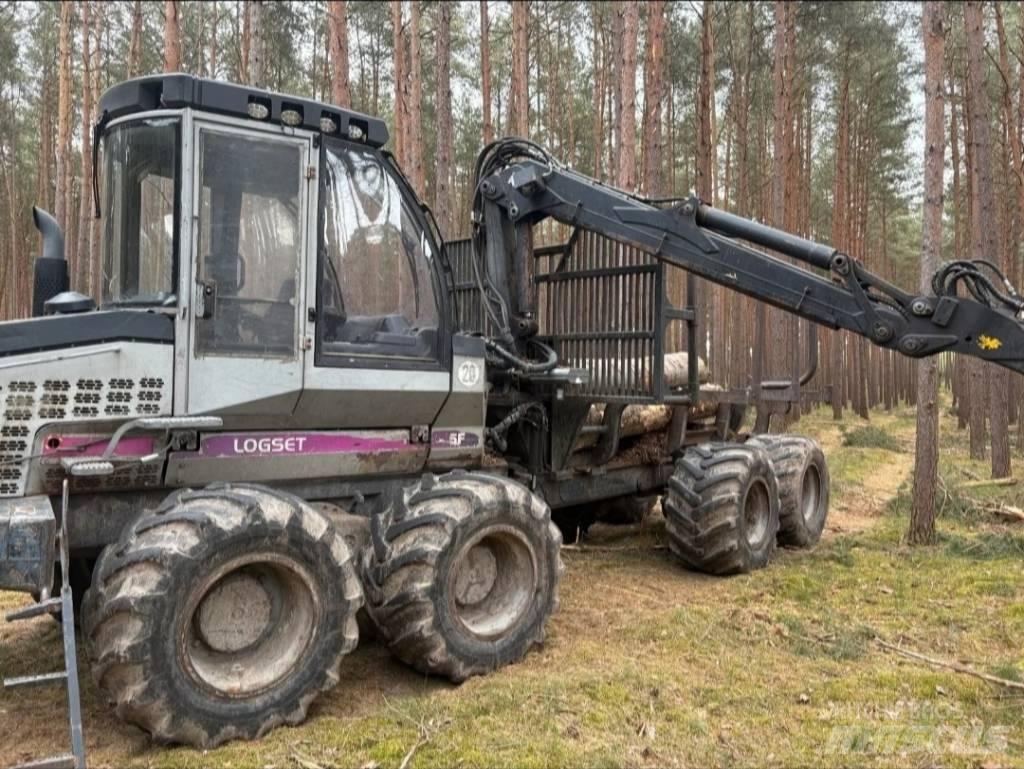 Logset 5 F Vyvážecí traktory