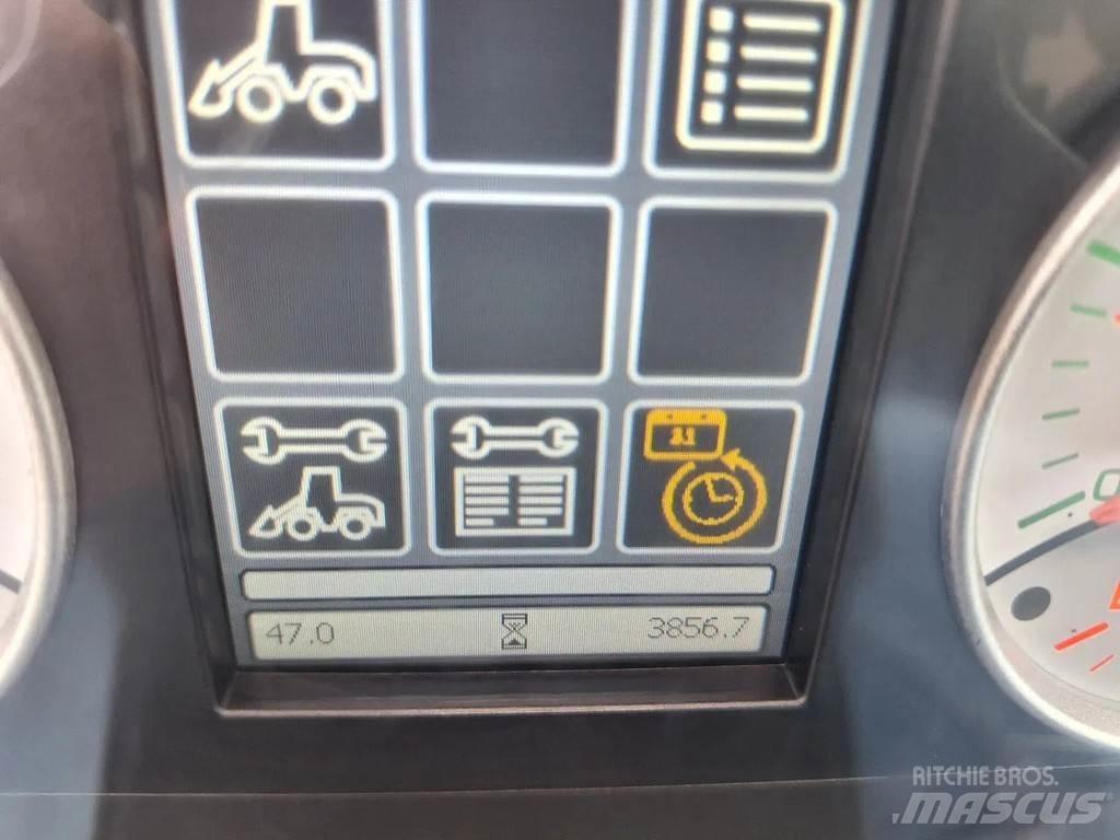 Yanmar V80 Mininakladače