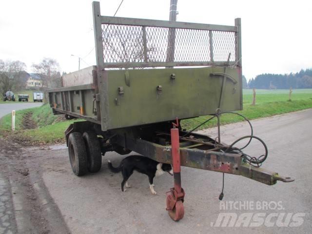 Mercedes-Benz Kipper Sklápěcí přívěs