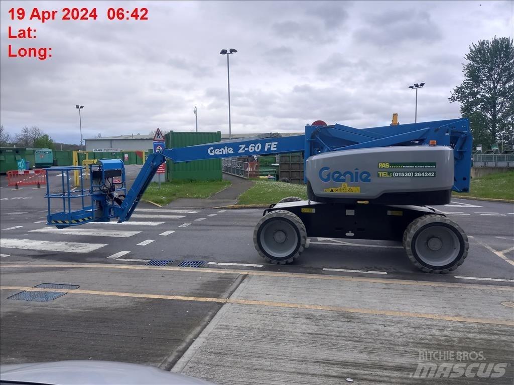 Genie Z60/37RT Kloubové plošiny