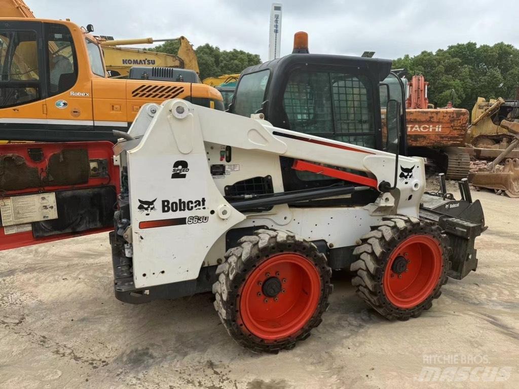 Bobcat S 630 Smykem řízené nakladače