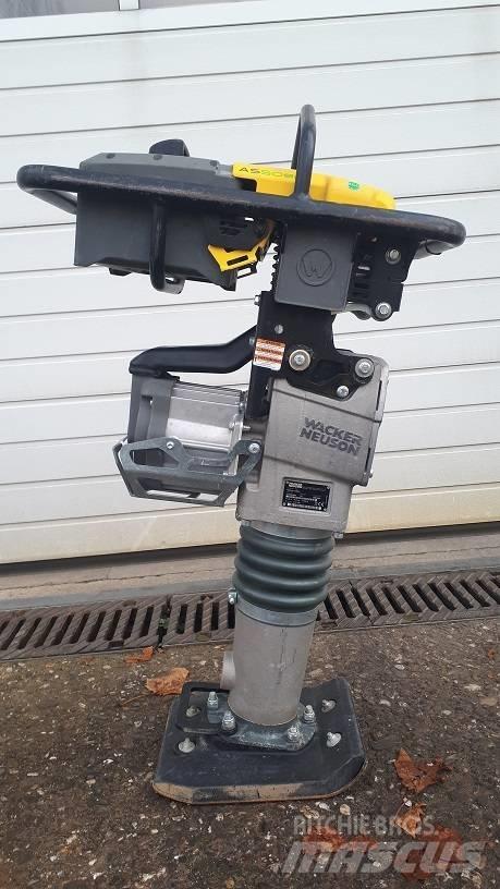 Wacker Neuson AS50e Vibrační pěchy