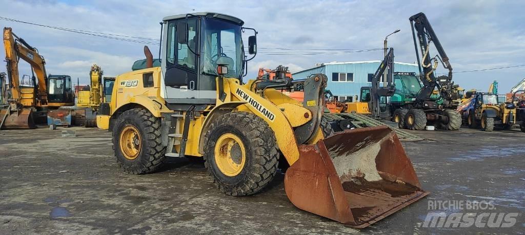 New Holland W 130 Kolové nakladače