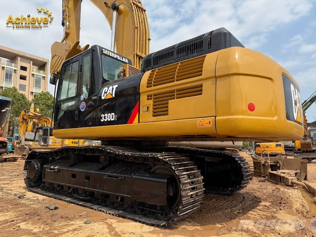 CAT 330D2 Pásová rýpadla