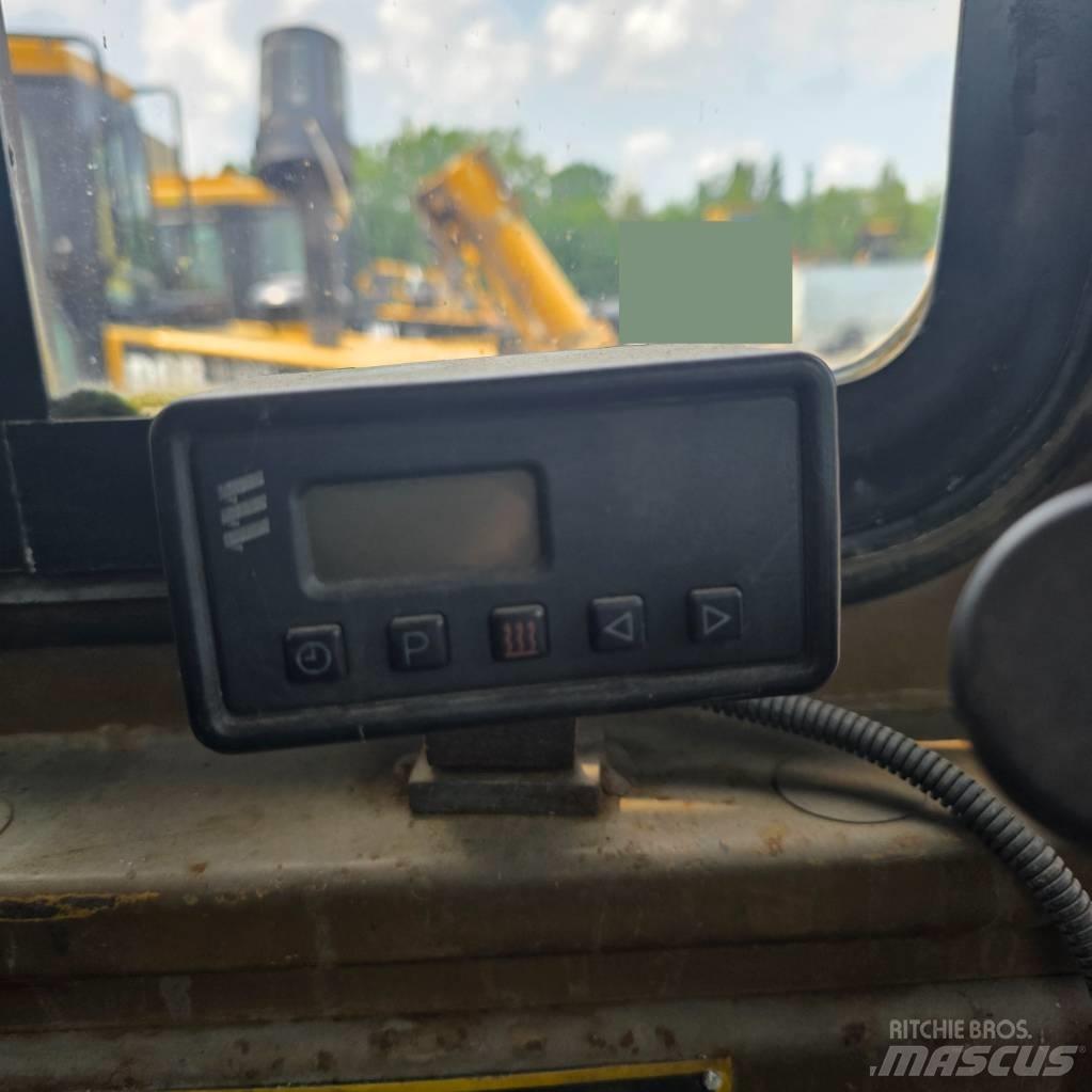 CAT D 6 H LGP II Pásové dozery