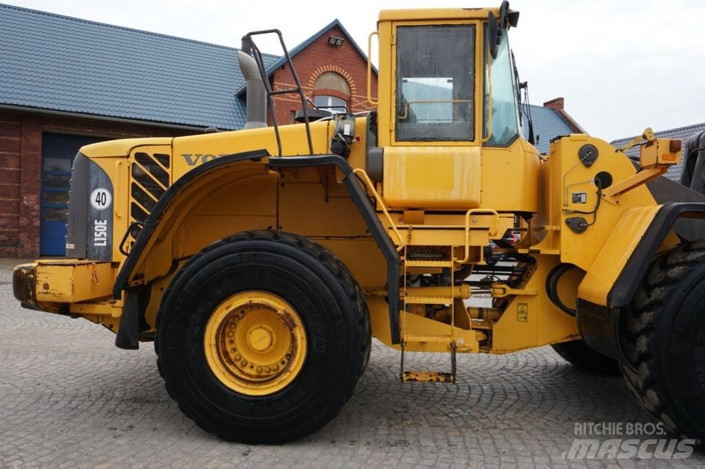 Volvo L 150 E Kolové nakladače