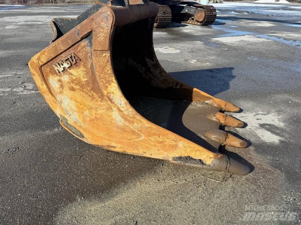 Hitachi ZX 225 US Pásová rýpadla