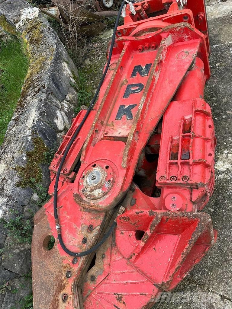 NPK M 28 K Frézy, nůžky