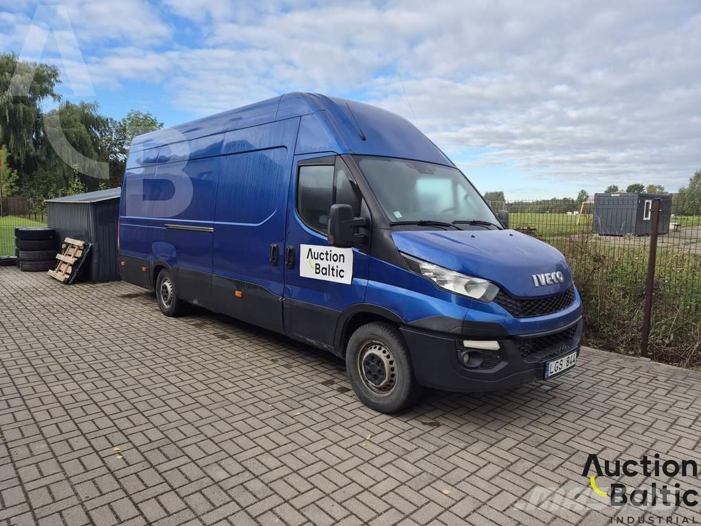 Iveco 35S17 Skříňová nástavba