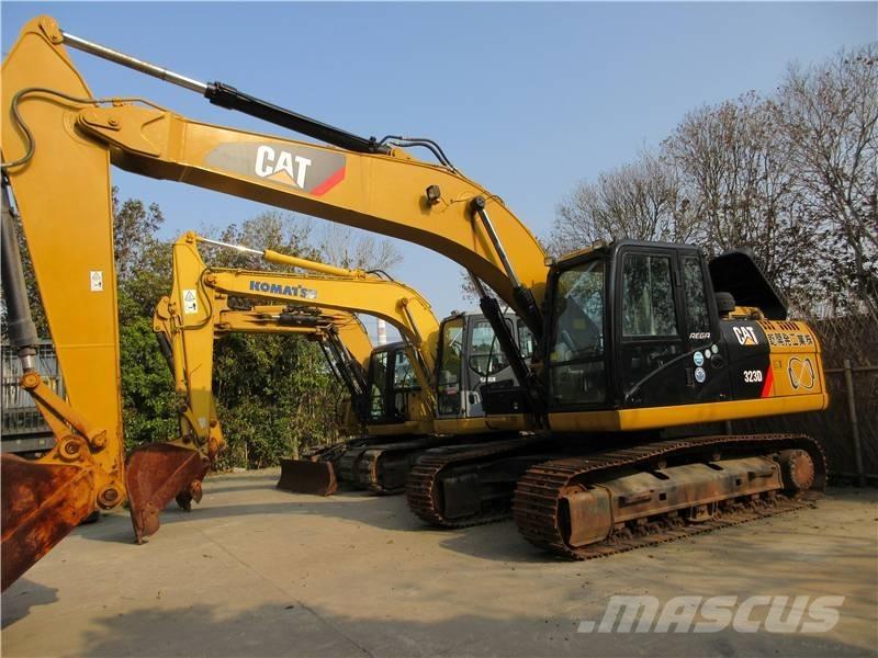 CAT 323 GC Pásová rýpadla