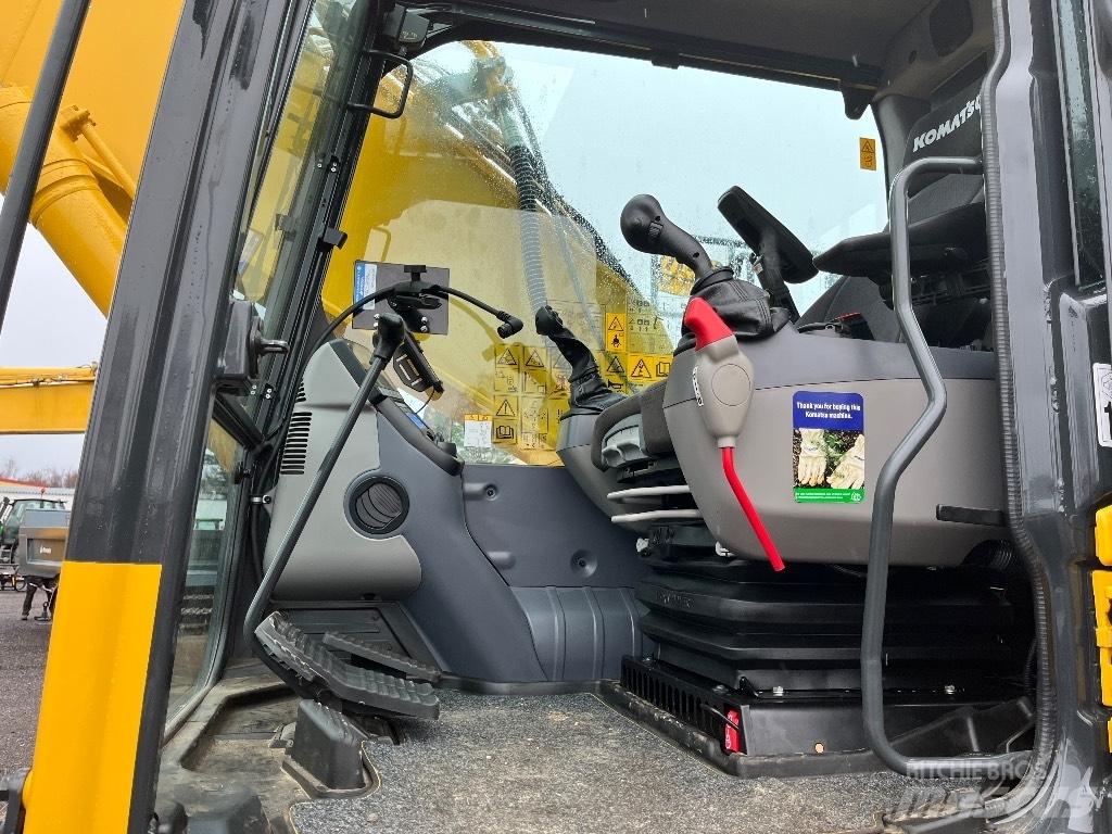 Komatsu PC210LC-11 Pásová rýpadla