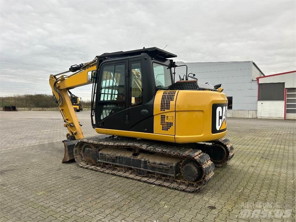 CAT 311 F L RR Kolová rýpadla