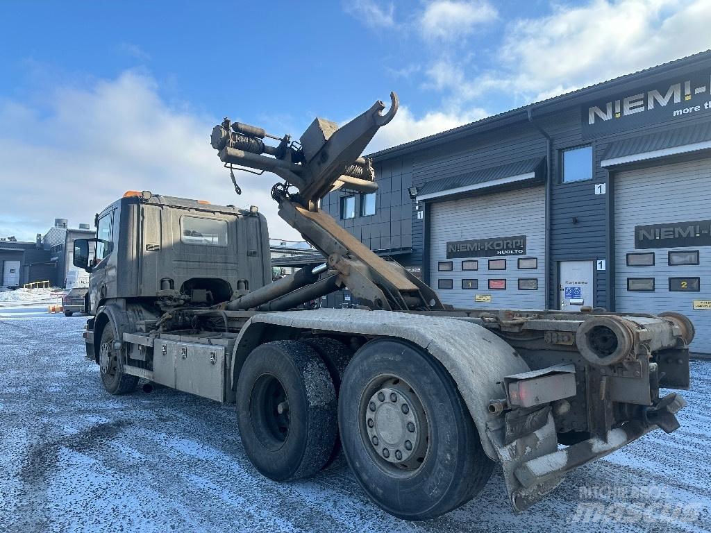 Scania P420 6x2*4 Hákový nosič kontejnerů