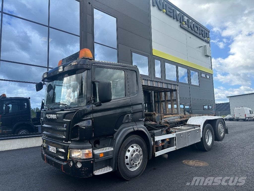 Scania P420 6x2*4 Hákový nosič kontejnerů
